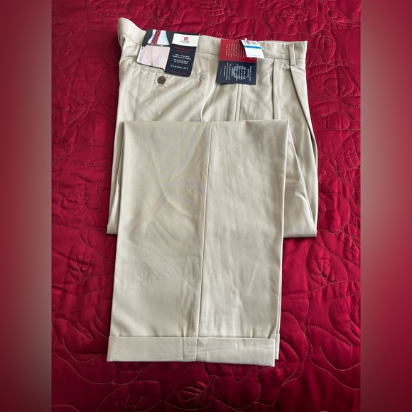 Ralph Lauren CHAPS Chaps Two-pleat slacks pants for men, W34 equivalent polyester Khaki type Vintage Second Hand
